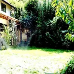 Leyla Guesthouse Castel